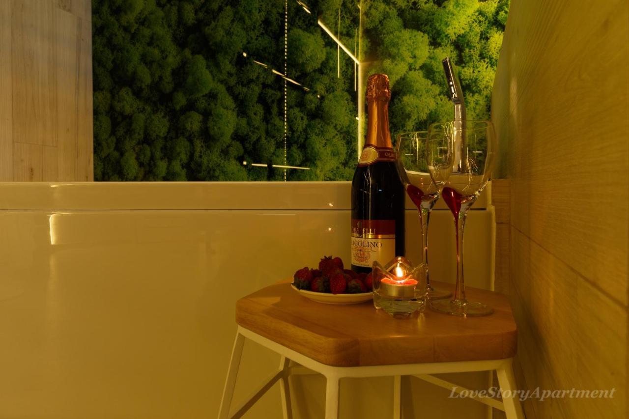 Luxury Apartments «Love Story» Ivano-Frankivsk Eksteriør billede